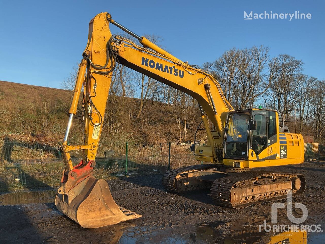 Komatsu PC210LC-10 tracked excavator