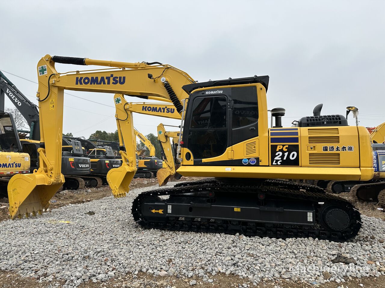 트랙형 굴착기 Komatsu PC210LC-8