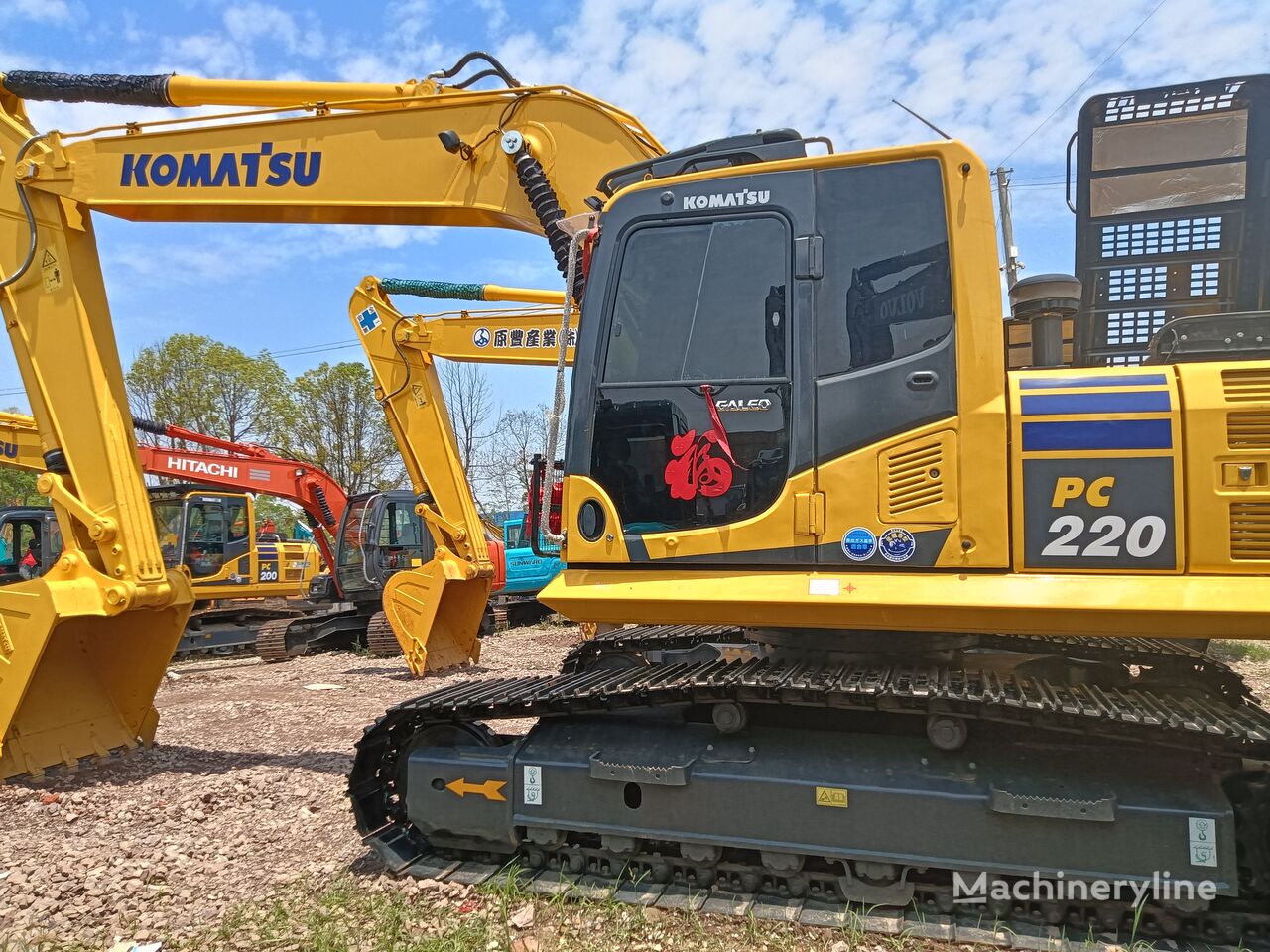 Komatsu PC220 tracked excavator