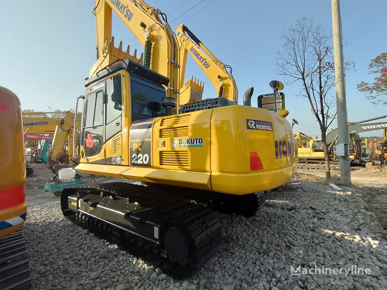 гусеничный экскаватор Komatsu PC220-8