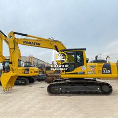 حفارة مجنزرة Komatsu PC220 PC220-8 PC220-7