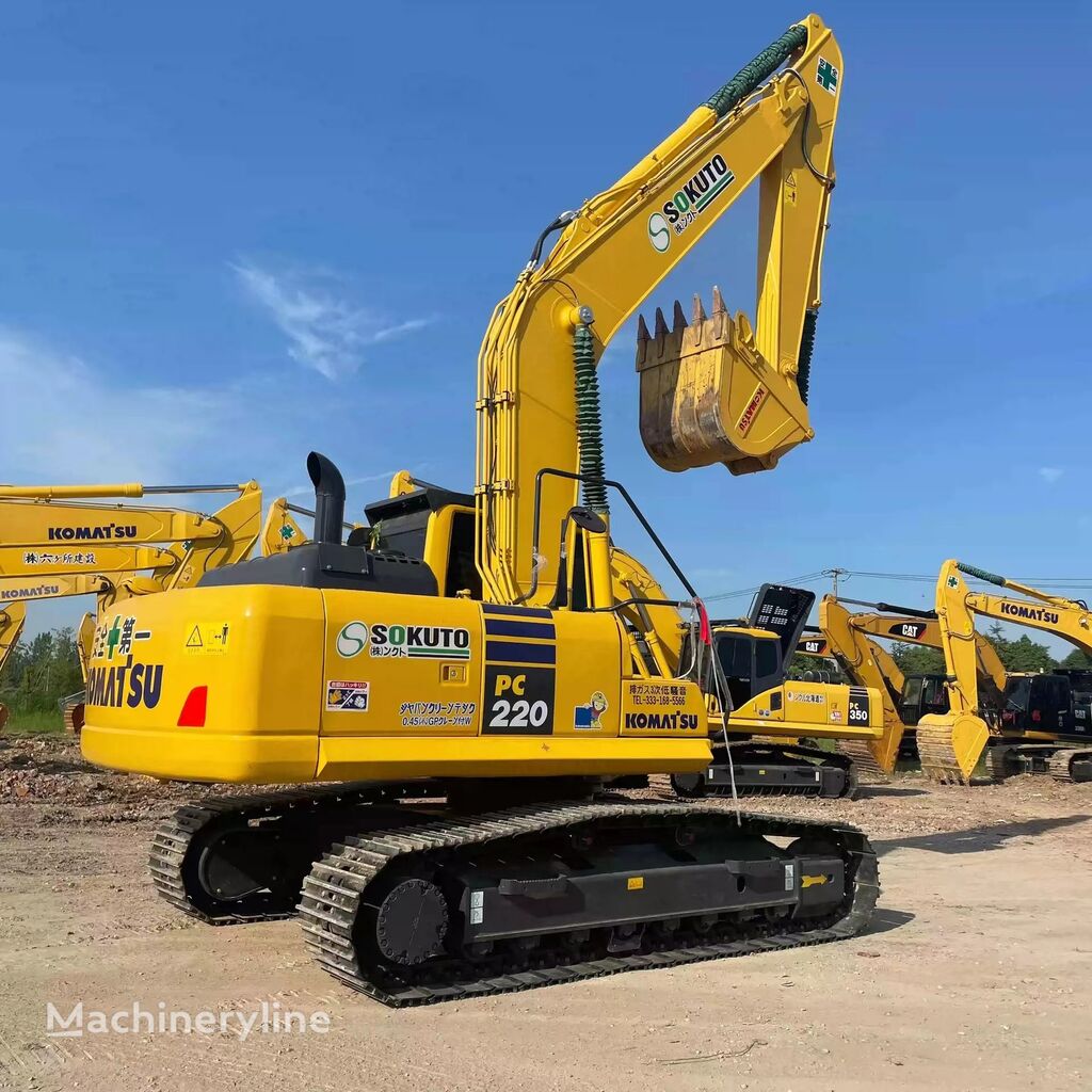 excavator dengan track Komatsu PC220 PC220LC-8 PC240 PC300