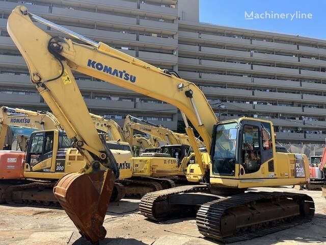 Komatsu PC220LC-8N1 tracked excavator