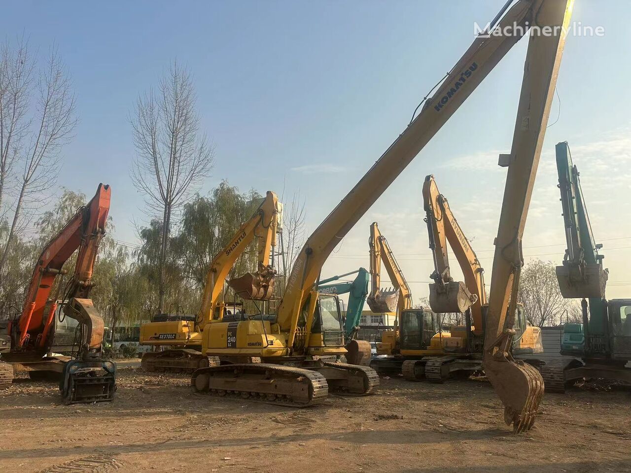 Komatsu PC240LC-8MO tracked excavator