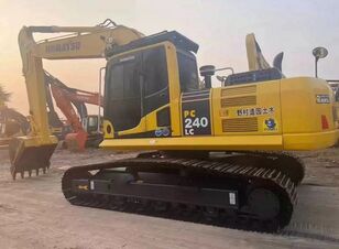 Komatsu PC240LC PC220 PC200 PC300 tracked excavator