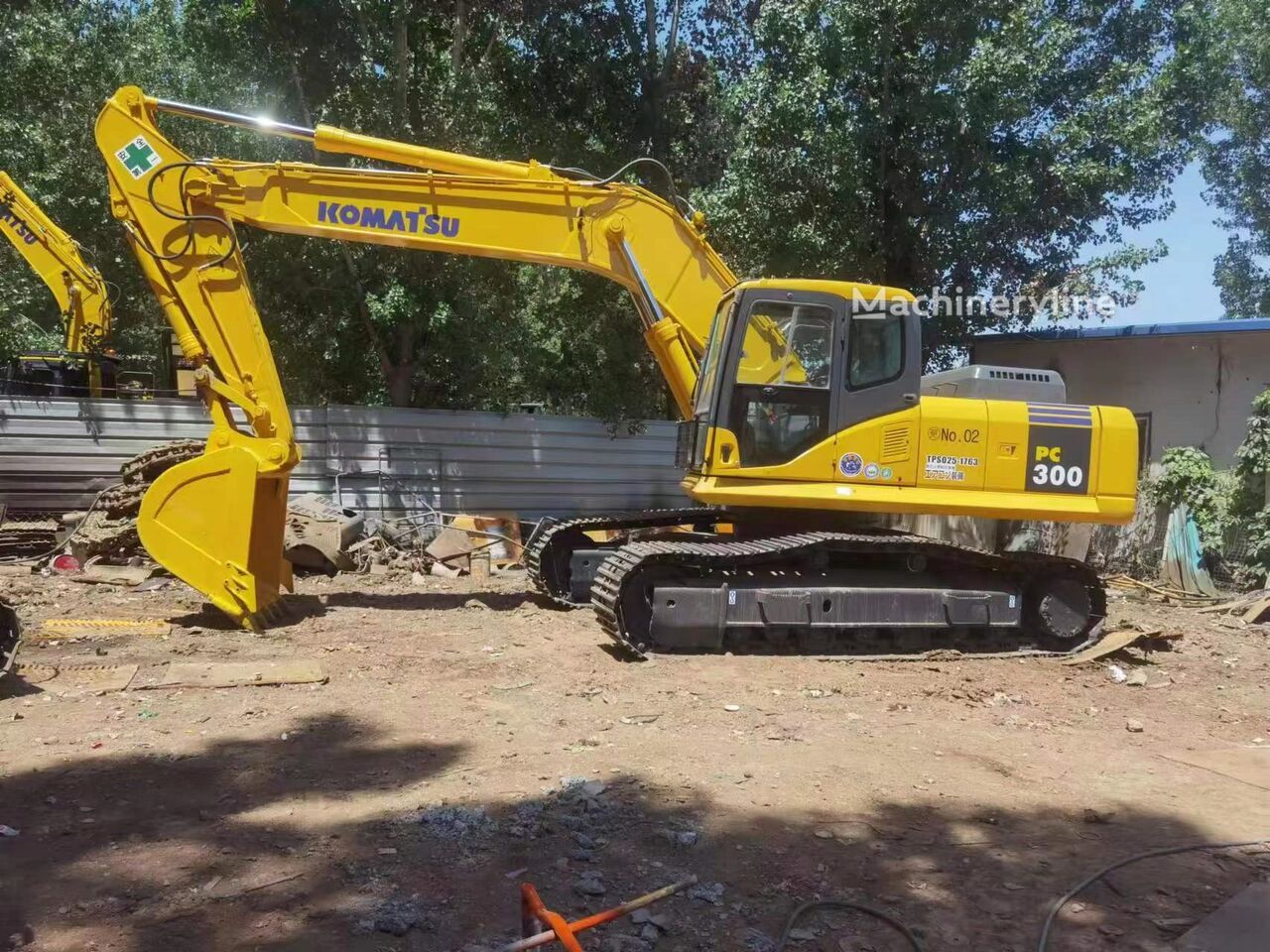Гусеничный экскаватор Komatsu PC300 - Machineryline