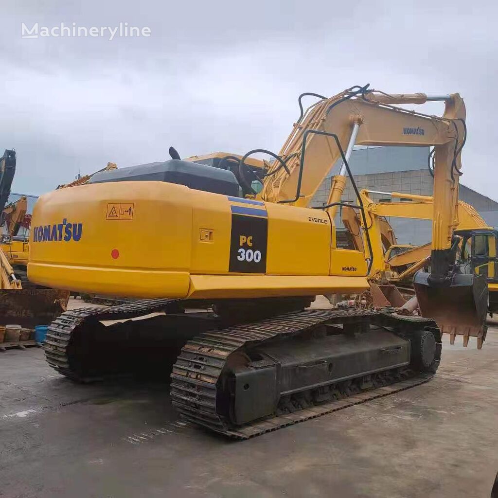 حفارة مجنزرة Komatsu PC300-7 PC300-8 PC350 PC360