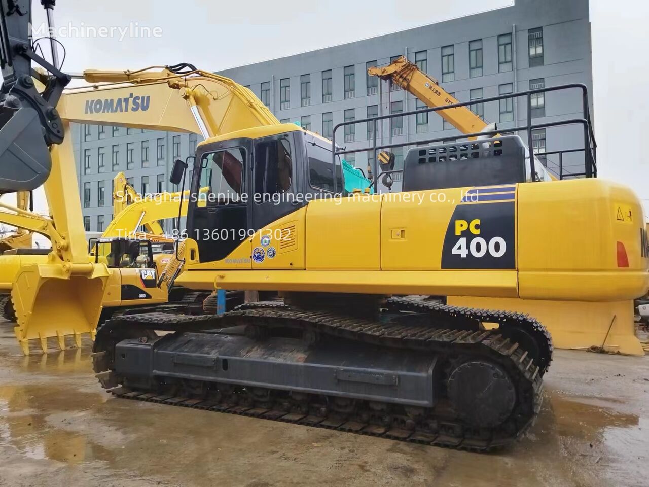 Komatsu PC400-8 bager guseničar