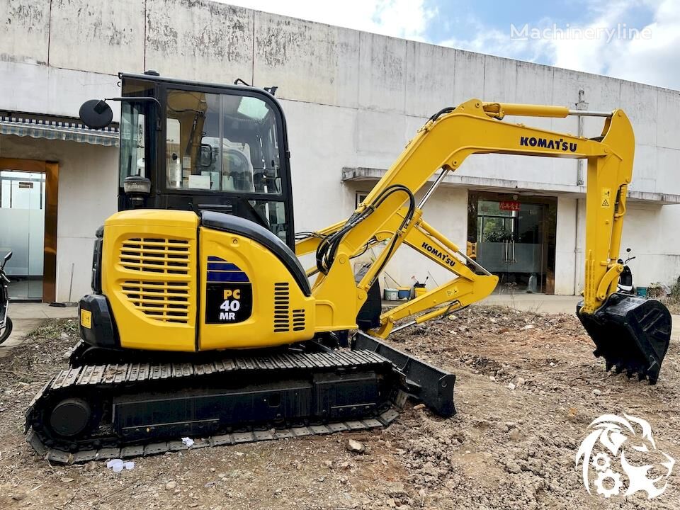 Komatsu PC40MR-3 bandgrävare