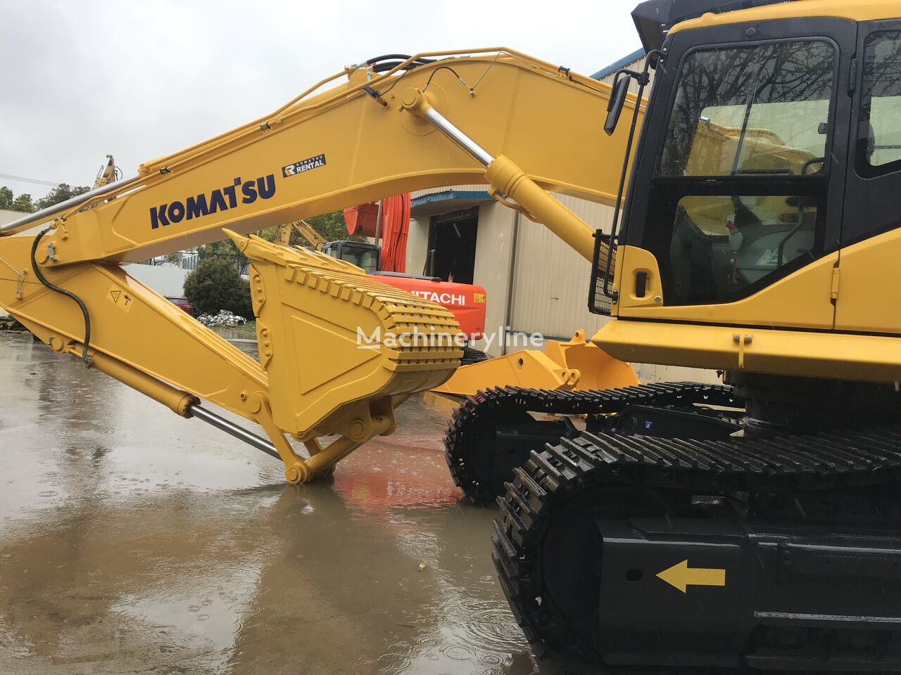 Komatsu PC450-7 tracked excavator