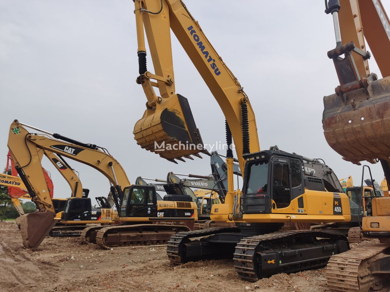 гусеничный экскаватор Komatsu PC450-8