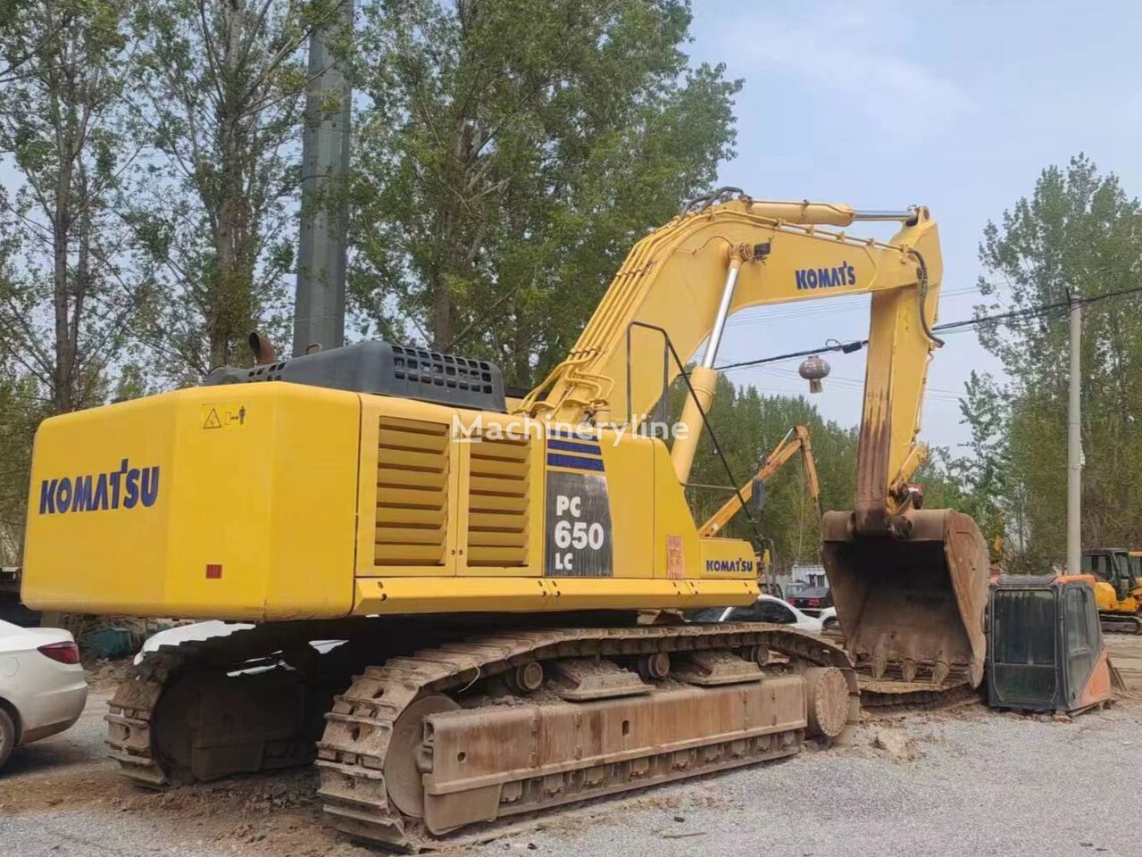 Komatsu PC650LC-8R rupsgraafmachine