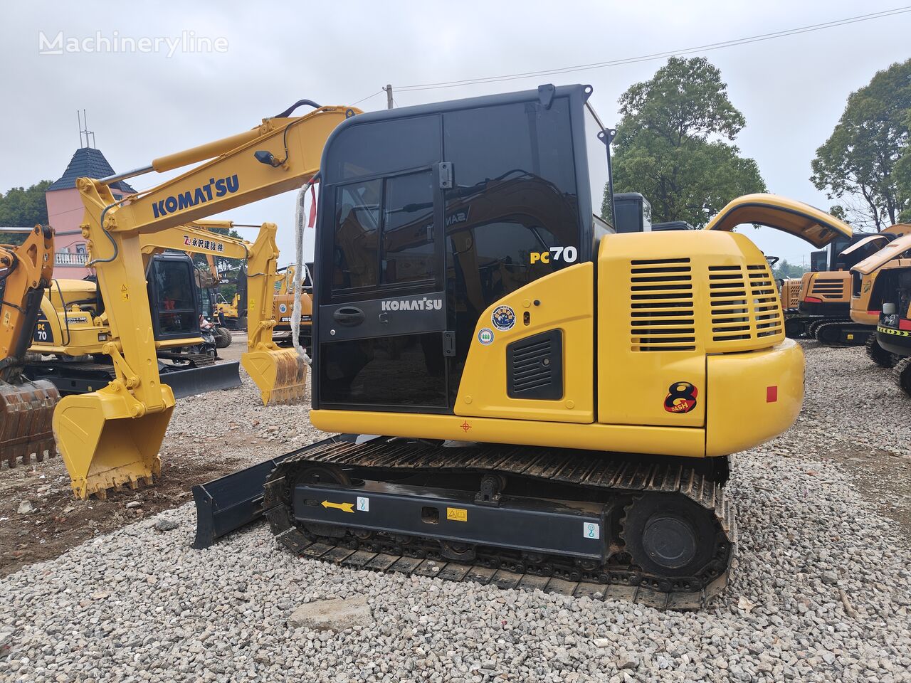 Komatsu PC70 bager gusjeničar