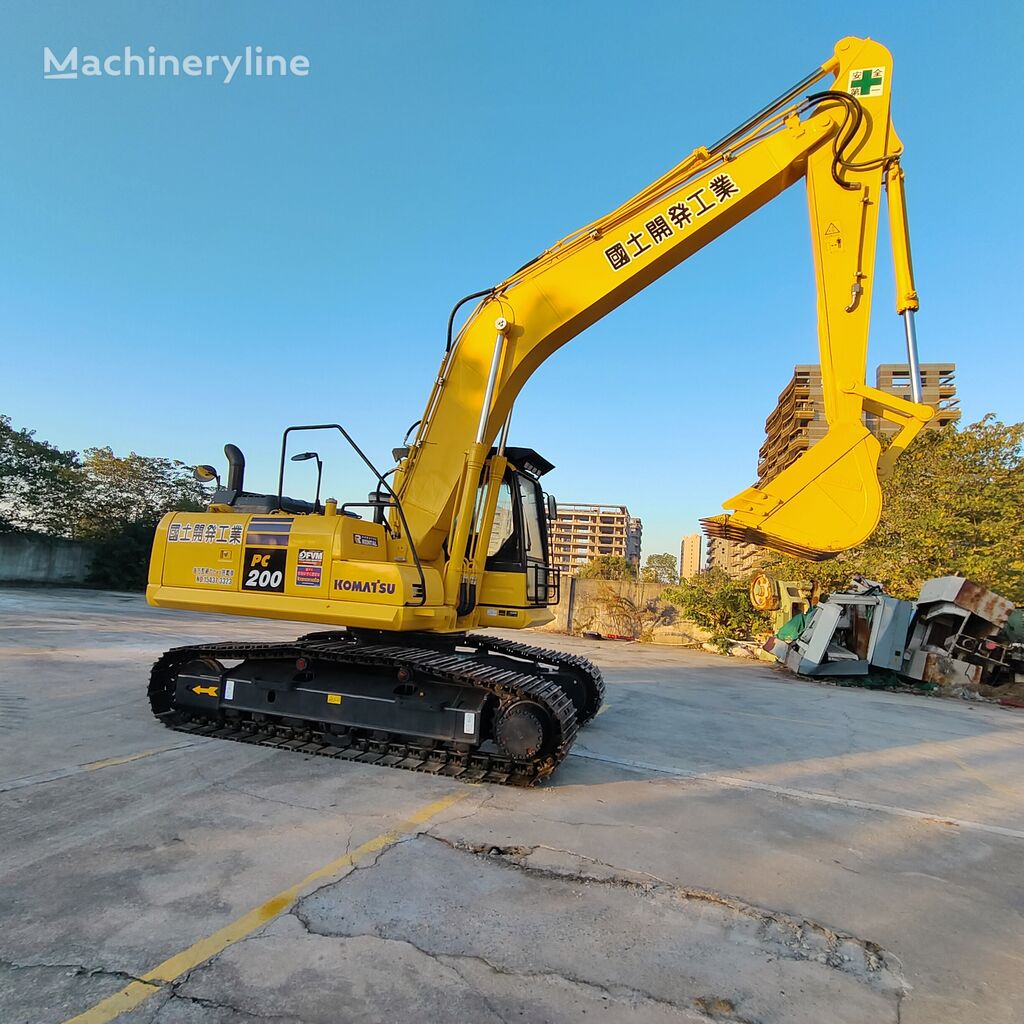 Komatsu pc200-8N1 tracked excavator