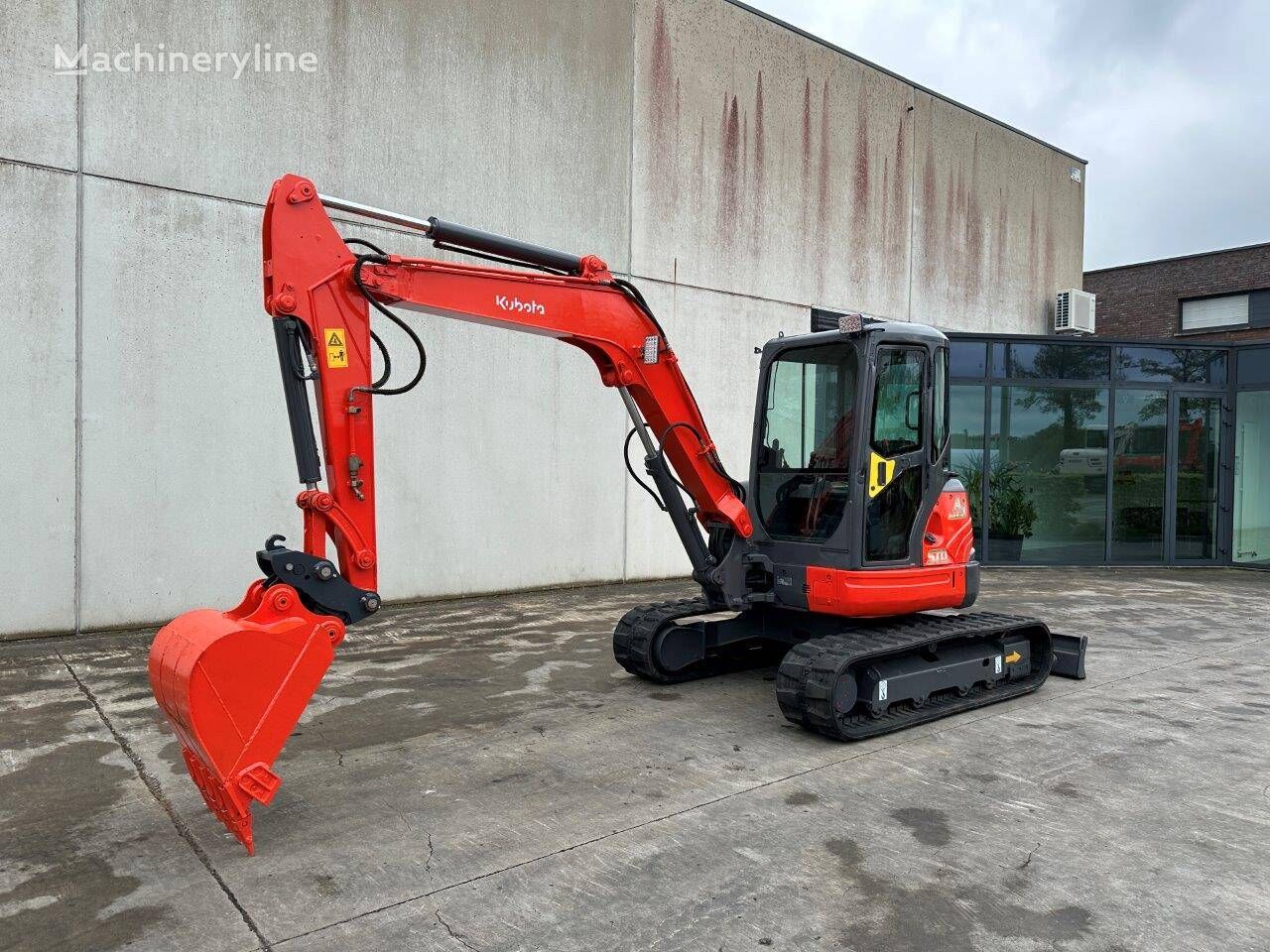 Kubota KX155-3SZ tracked excavator