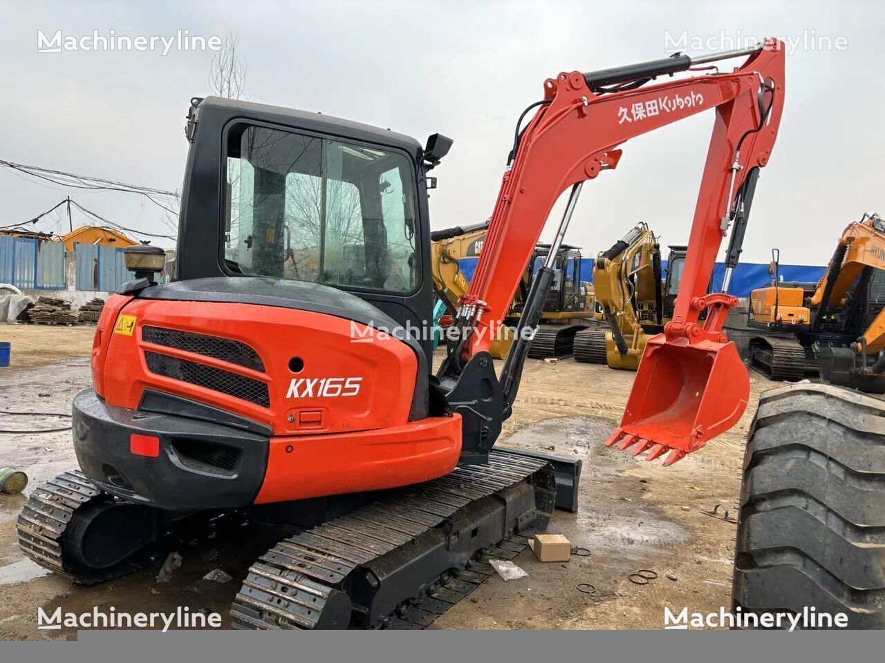 гусеничный экскаватор Kubota KX165