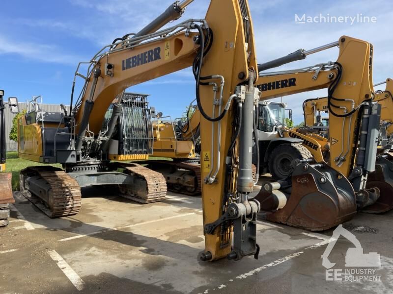 Liebherr R 930 NLC rupsgraafmachine