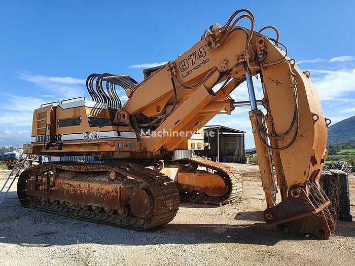 Liebherr R 974  tracked excavator