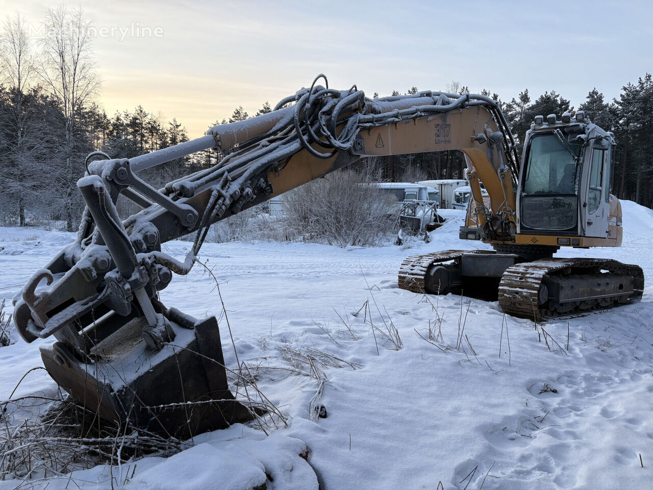 بیل مکانیکی ریلی Liebherr R317 litronic