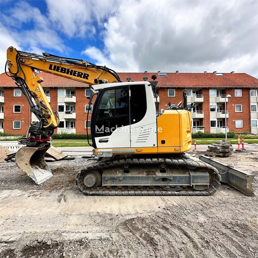 Liebherr R914 Compact K STD tracked excavator