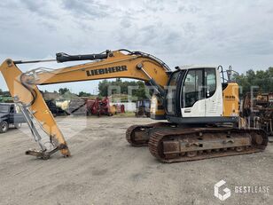 損傷したLiebherr R926 COMPACT クローラーショベル