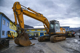 Liebherr R934B tracked excavator