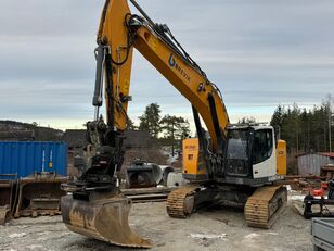 Liebherr R936 Gravemaskin / Oilquick / 4231 timer tracked excavator