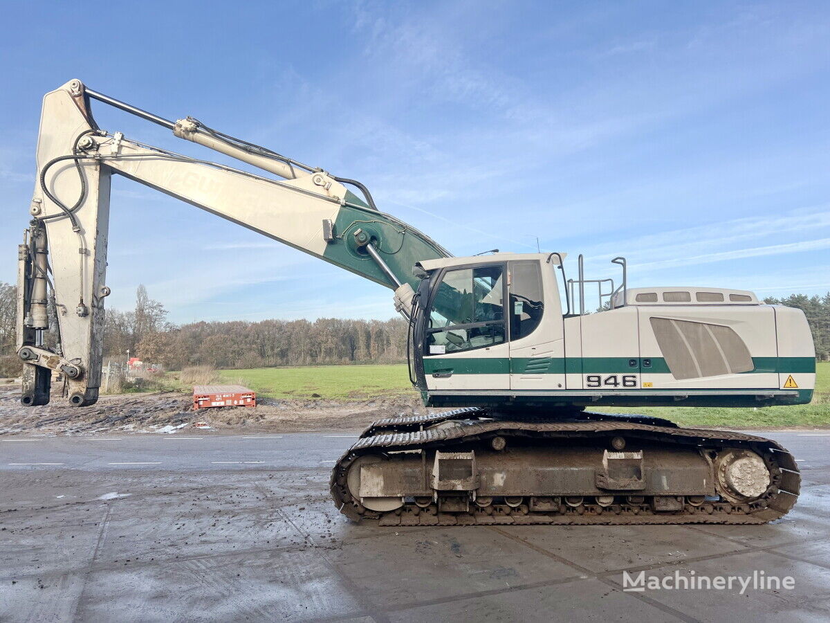 Liebherr R946 S-HD tracked excavator