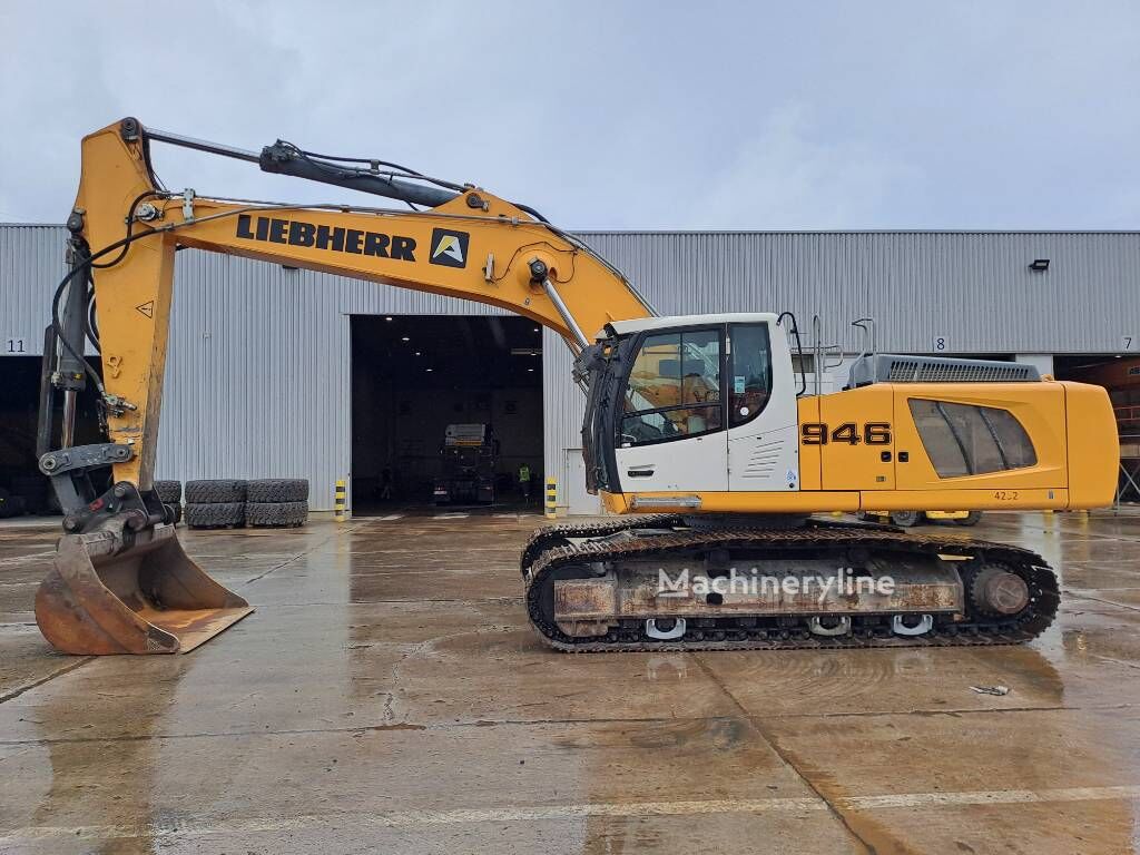 Pásové rýpadlo Liebherr R946LC - Machineryline