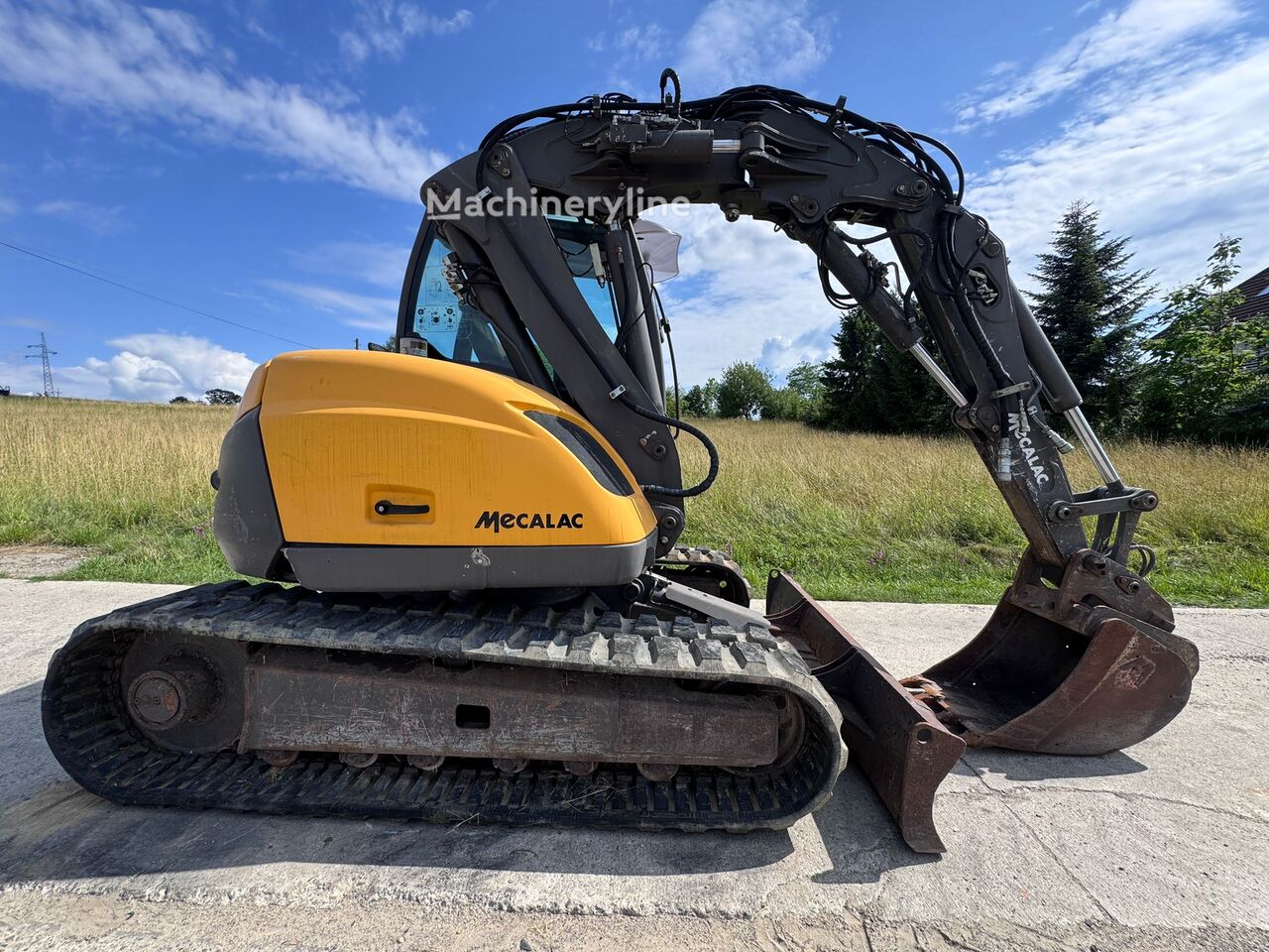 Mecalac 8MCR tracked excavator for sale | Machineryline UG Mecalac 8MCR tracked excavator - Machineryline
