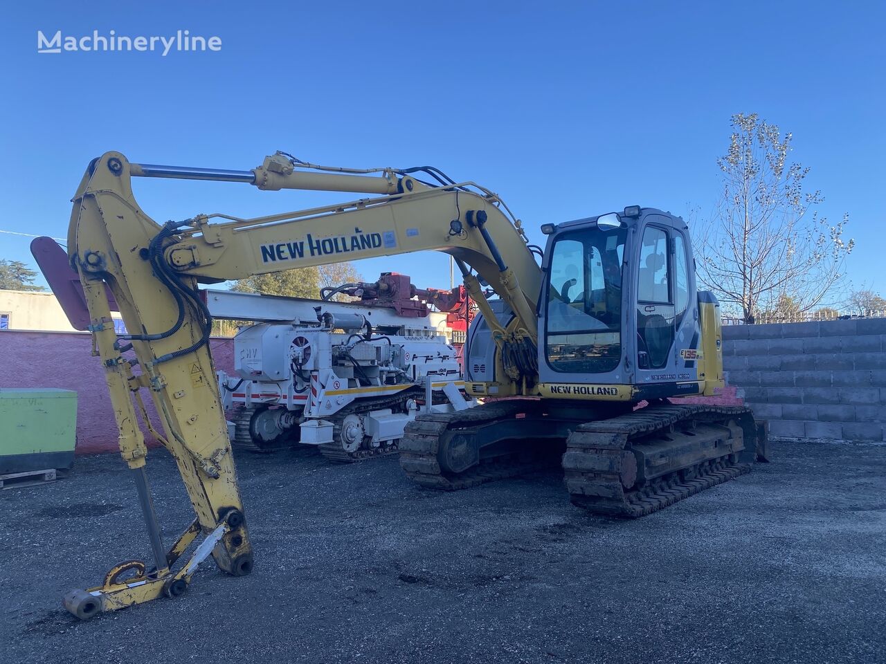 New Holland E135BSR-2 tracked excavator