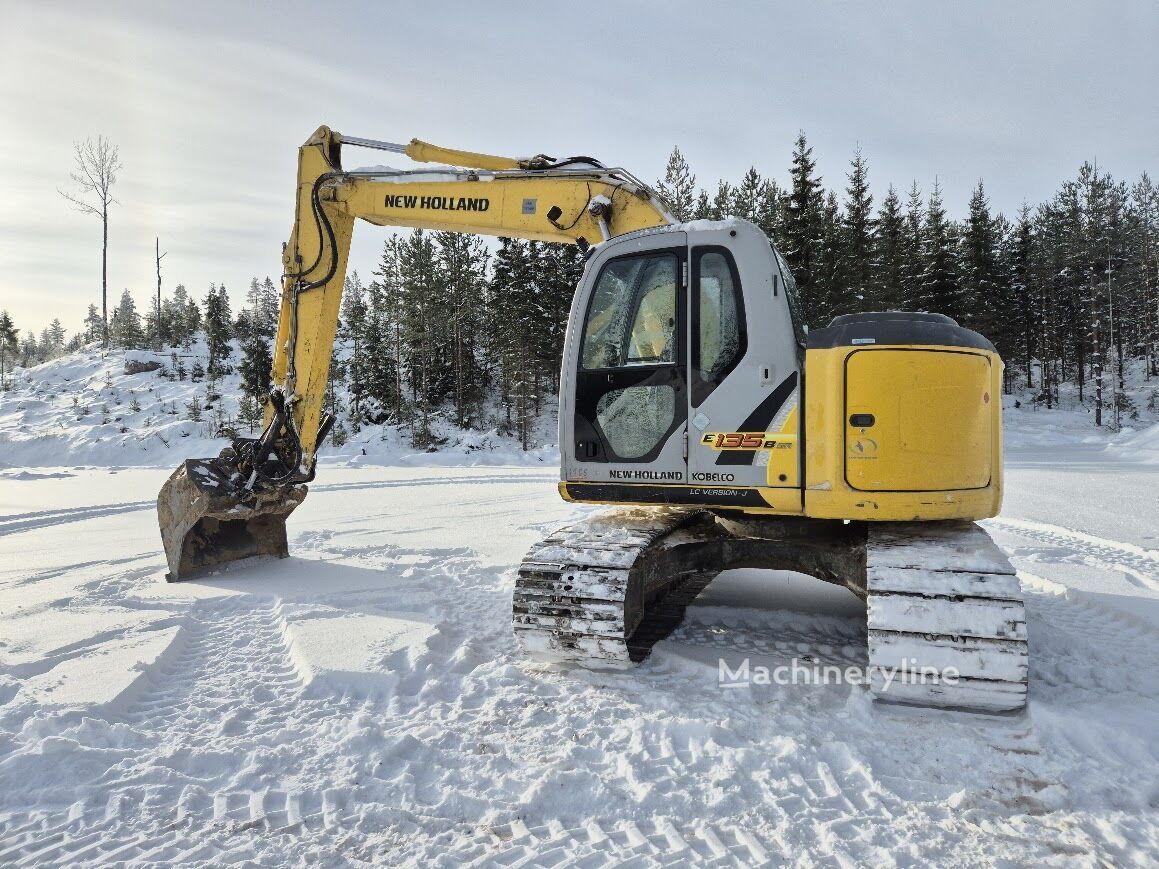 New Holland E135BSR -2 lánctalpas kotrógép - Machineryline