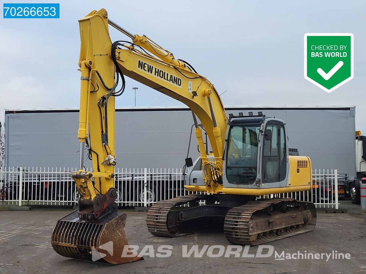 ερπυστριοφόρος εκσκαφέας New Holland E175