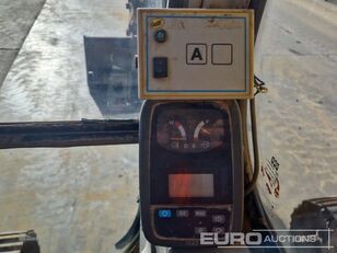 Venta de New Holland E235SR-1ES excavadora de cadenas - Imagen 40 | Machineryline ES New Holland E235SR-1ES excavadora de cadenas | Imagen 40 - Machineryline
