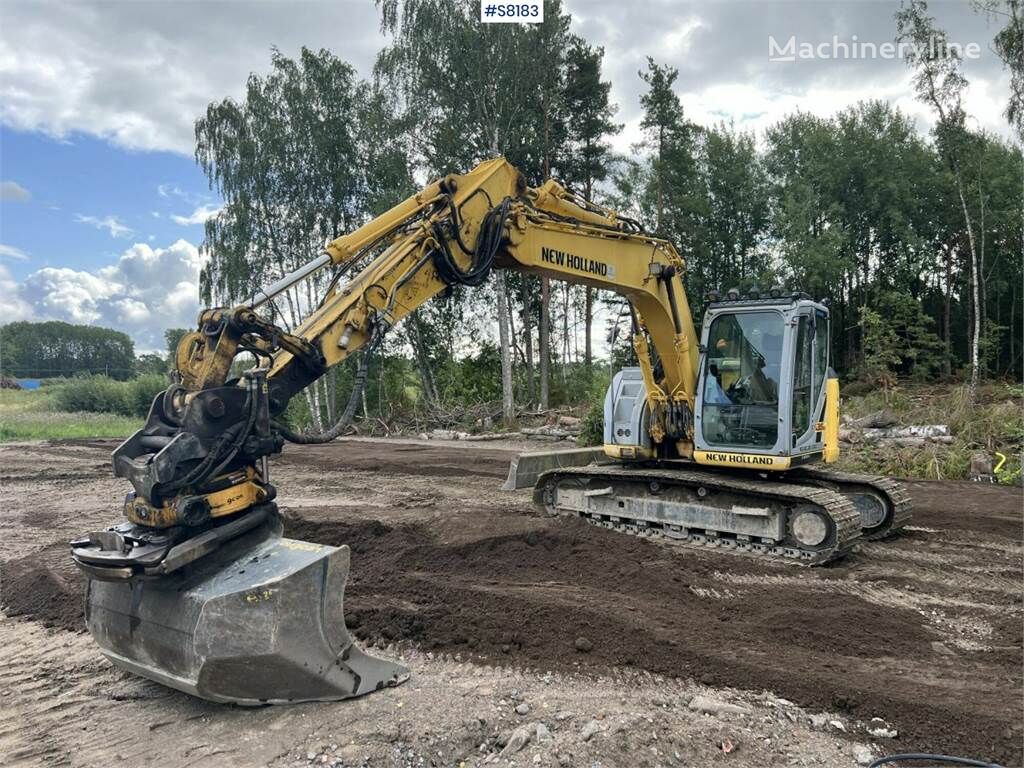 New Holland Kobelco E135 BSR-2 with gear, see video excavadora de cadenas