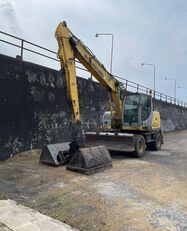 New Holland MH PLUS tracked excavator