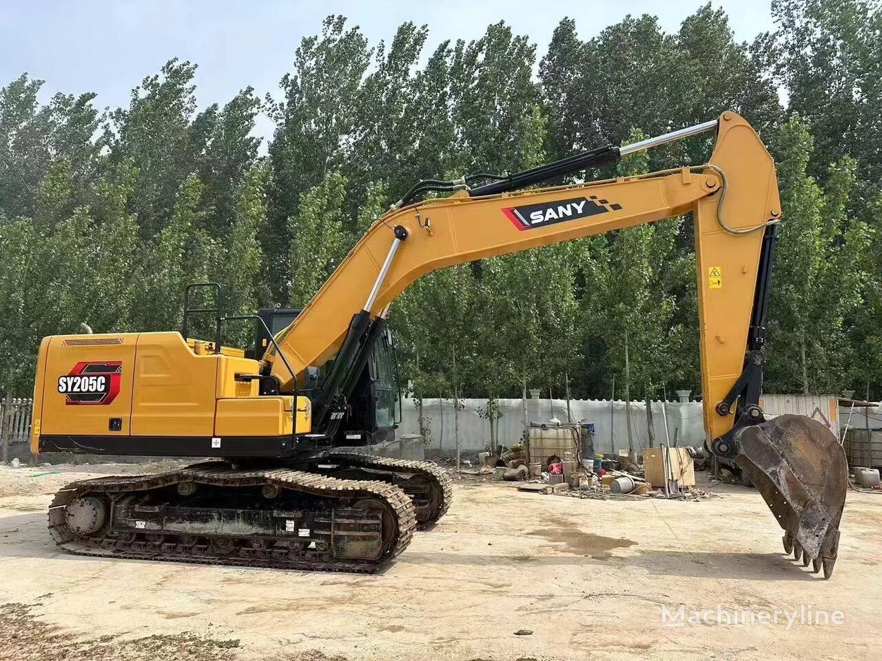 Sany SY205C tracked excavator