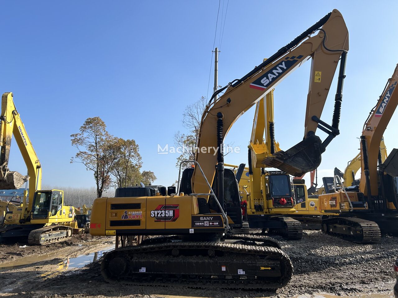 Sany SY235 H tracked excavator