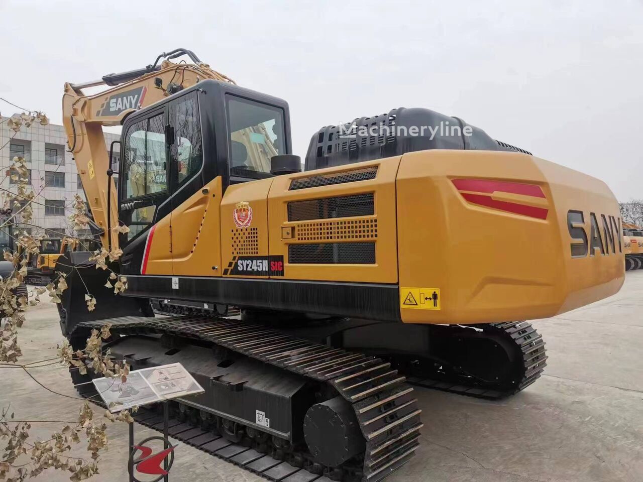 حفارة مجنزرة Sany SY245H - Machineryline