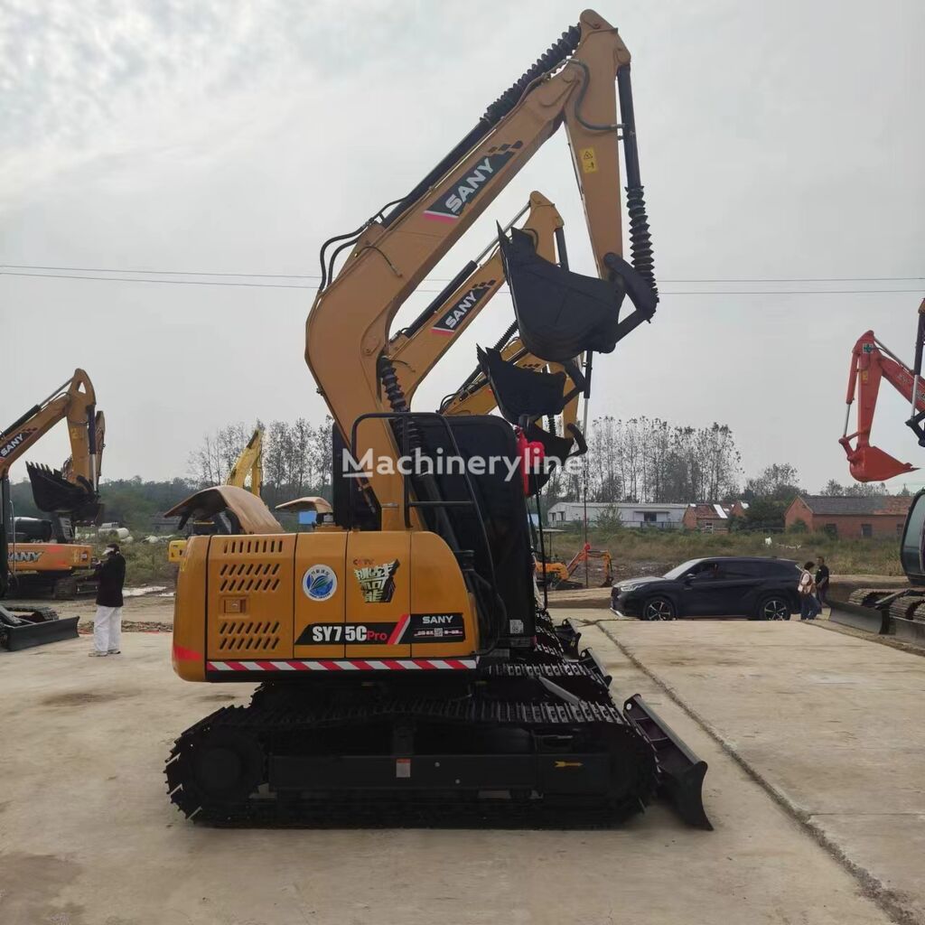 Sany SY75 tracked excavator