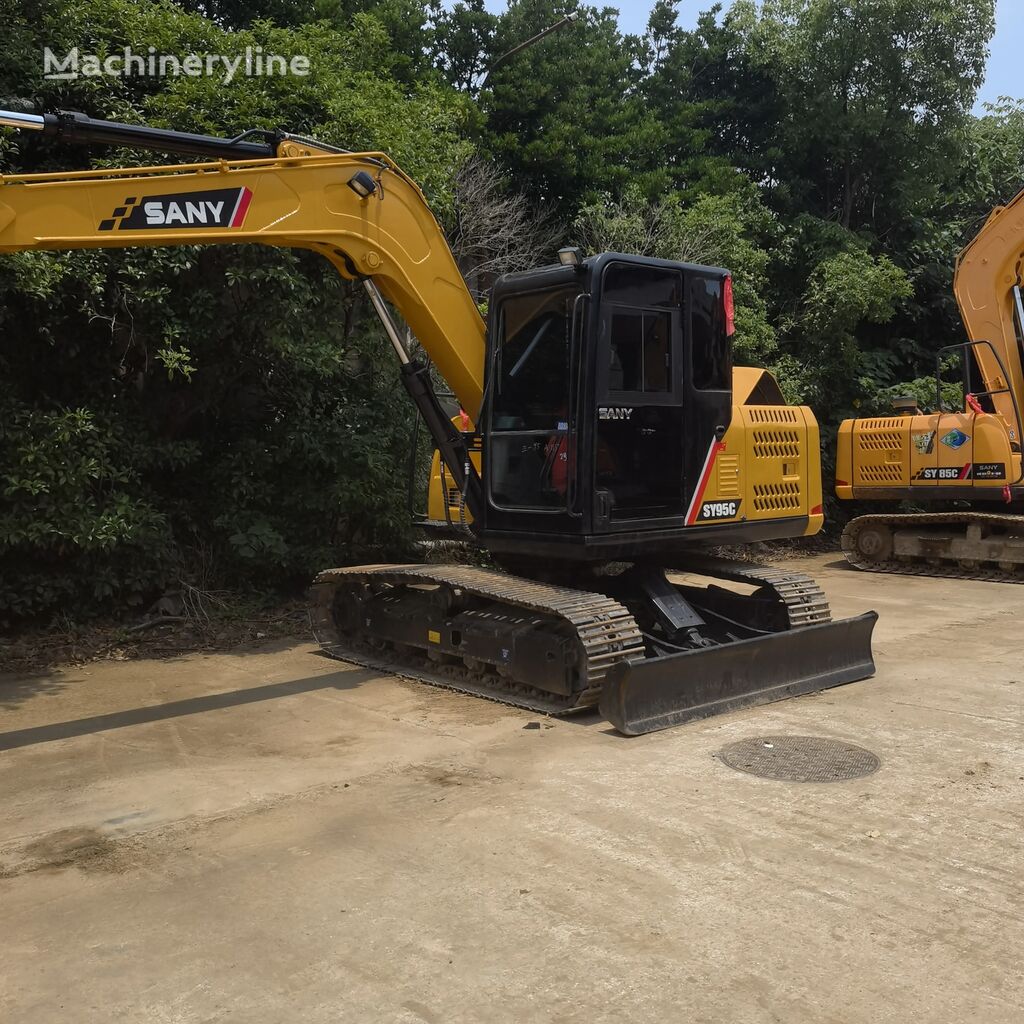 Sany SY95C tracked excavator