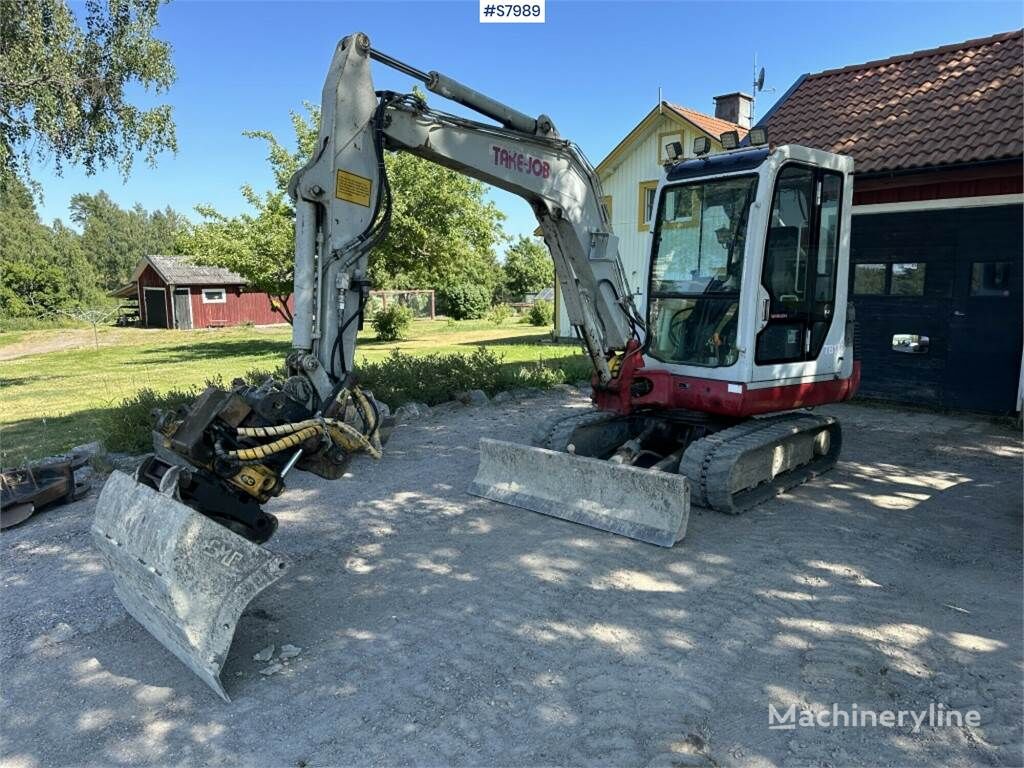 Take-Job TB135 Mini excavator with Engcon tiltrotator and g bæltegraver