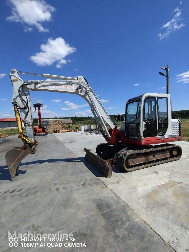 Takeuchi TB 175 excavadora de cadenas