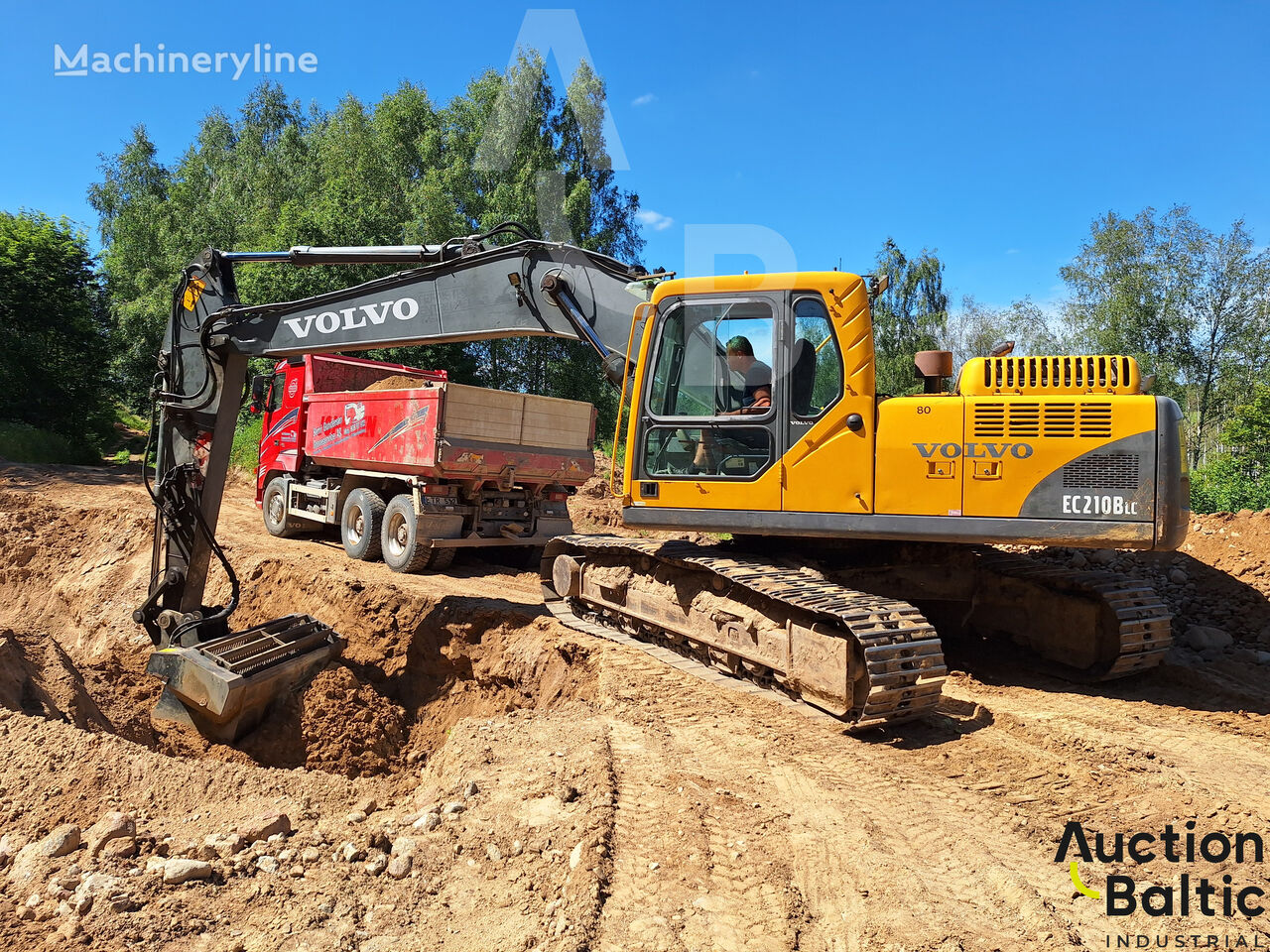 pásové rýpadlo Volvo EC 210 B LC