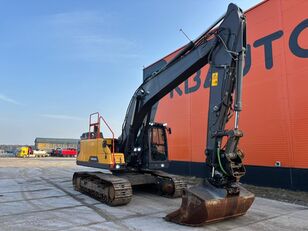 pelle sur chenilles Volvo EC 220 E TILTROTATOR / CENTRAL LUBRICATION / AC