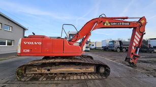 حفارة مجنزرة Volvo EC 240
