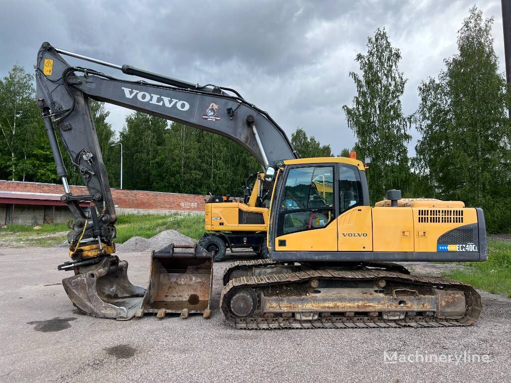 гусеничный экскаватор Volvo EC 240 -10