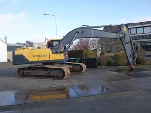 Volvo EC 240 LC excavadora de cadenas