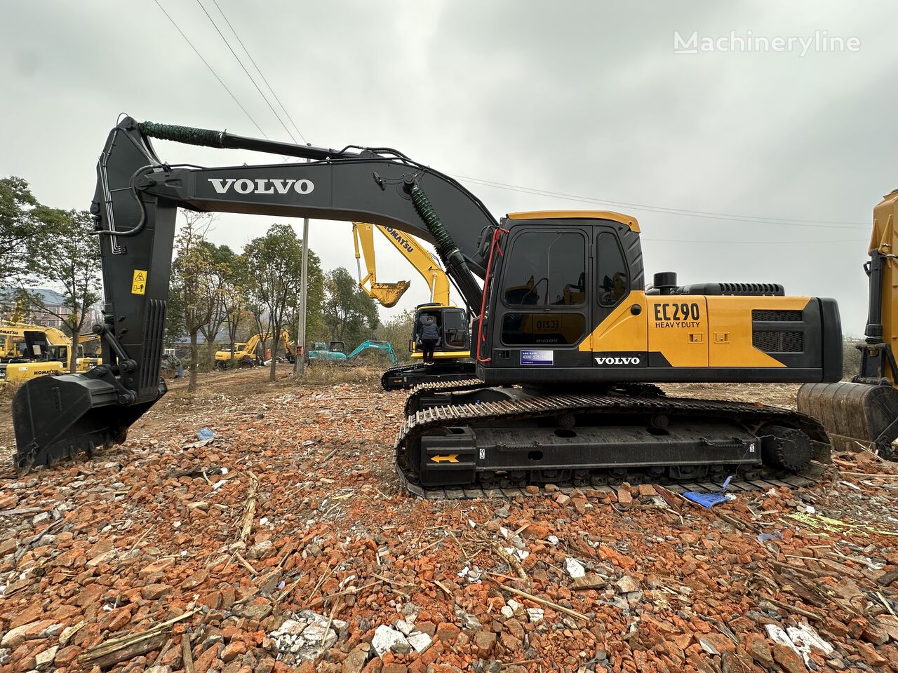 pásové rýpadlo Volvo EC 290