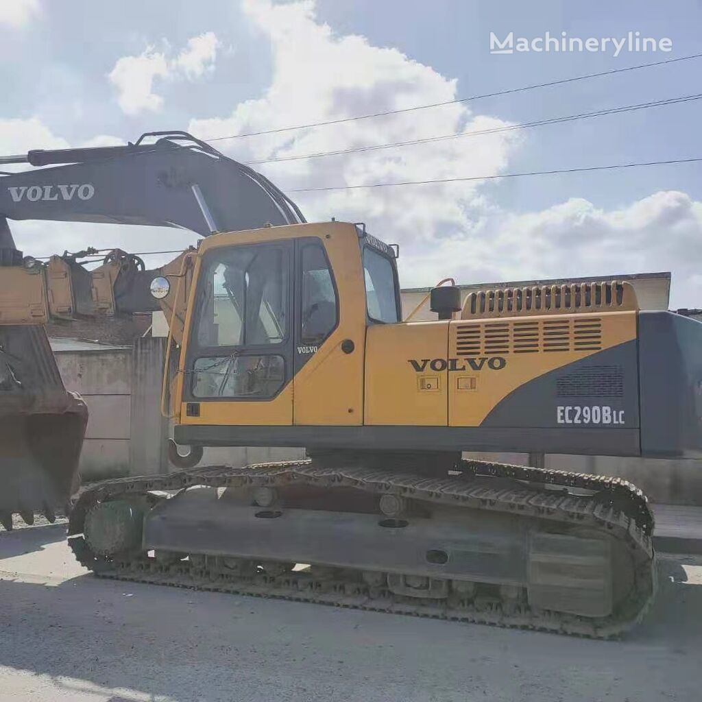 верижен багер Volvo EC 290